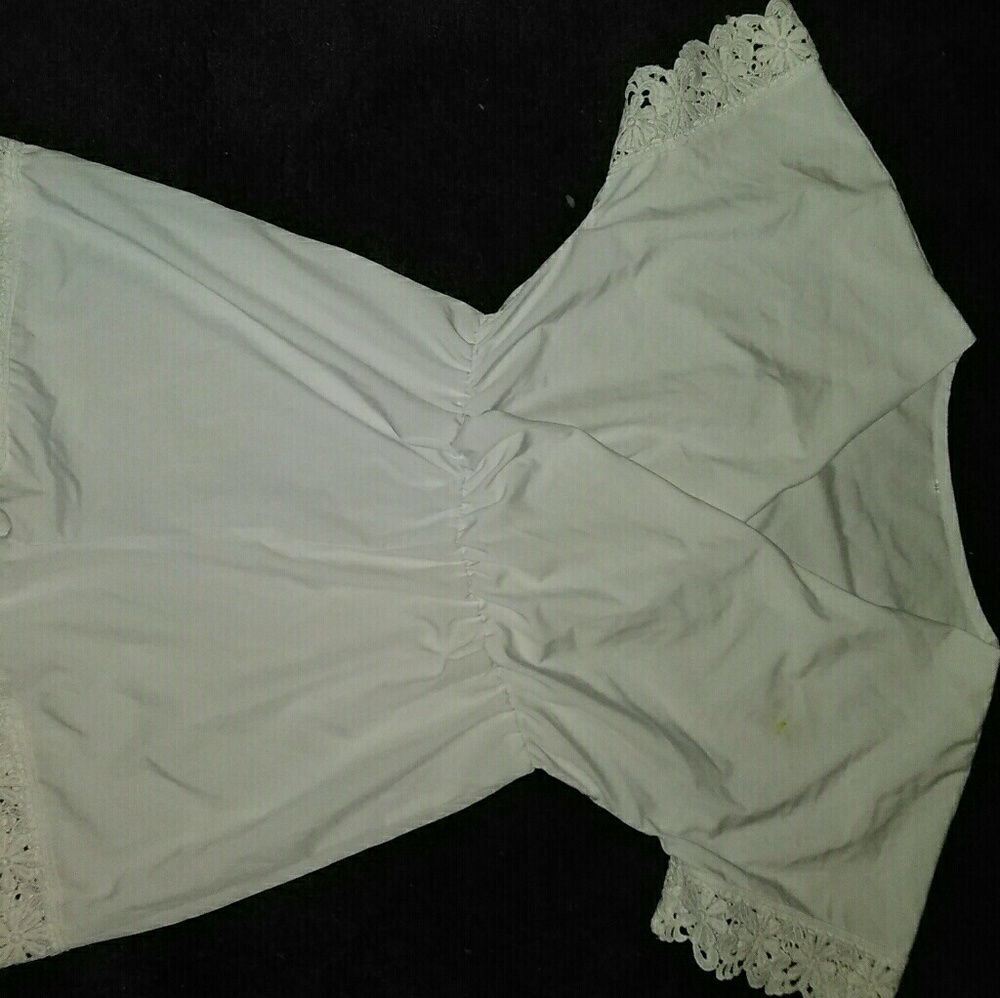 White jumper